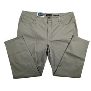 Charter Club Green Khaki Skinny Leg Ankle Slimming Stretch Pants, Size 18, New
